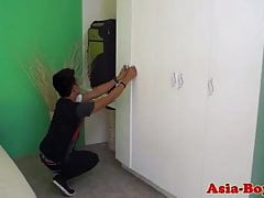 Asian twink assfucking before facial