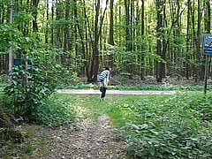 UItkleden in het bos