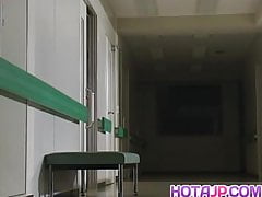 Emiri Aoi nurse loves using vibrator on body