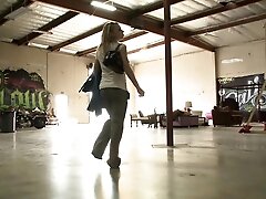 Hot Babe Shawna Lenee Slides Her Pussy Down On A Massive