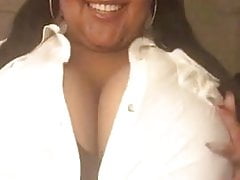 Huge Black BBW sexy cleavage