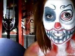 Shaye Rivers Scary Clown Masturbation