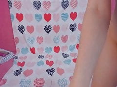 Hot Babe Dildo Fucks her Pussy
