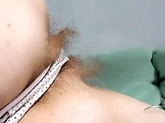 ATK Hairy - Ariadna Moon