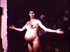 Preggie BellyButton Just Wanna Have Fun